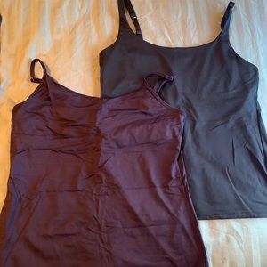 Lot of 2 New York & Company shelf bra cami tops size L black excellent condition
